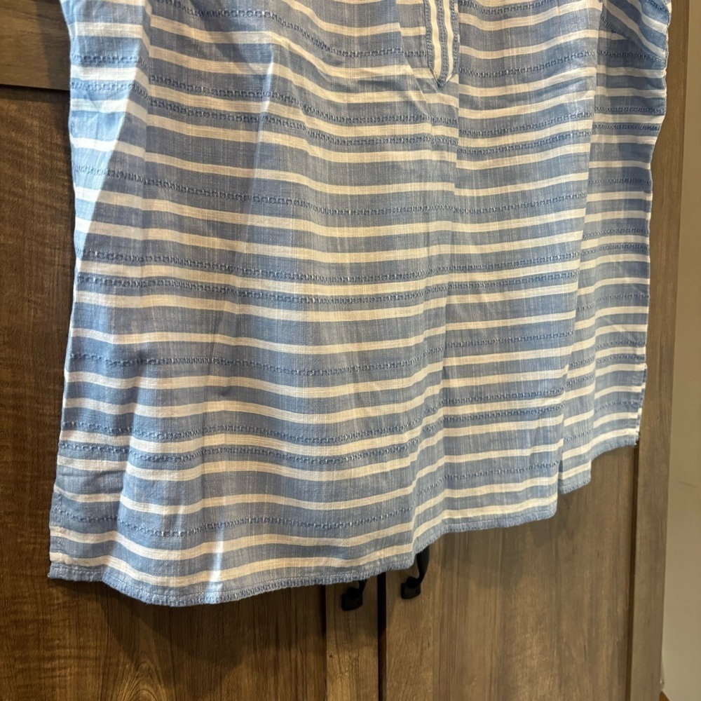 NWOT Talbots Plus 2X Shell Top Ruffle Trim Sleeveless Blouse Blue White Stiped - Picture 7 of 11